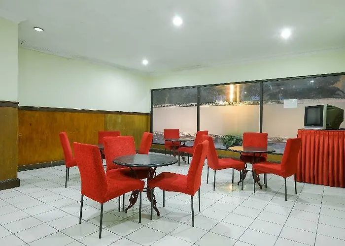 Reddoorz @ Hotel Citra Indah
